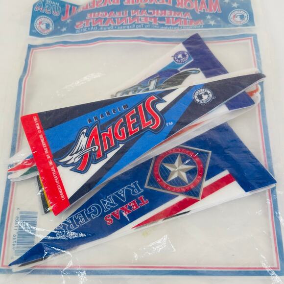 1997 VTG Major League Baseball American League Mini Peanuts Cleveland Sealed - Picture 2 of 5